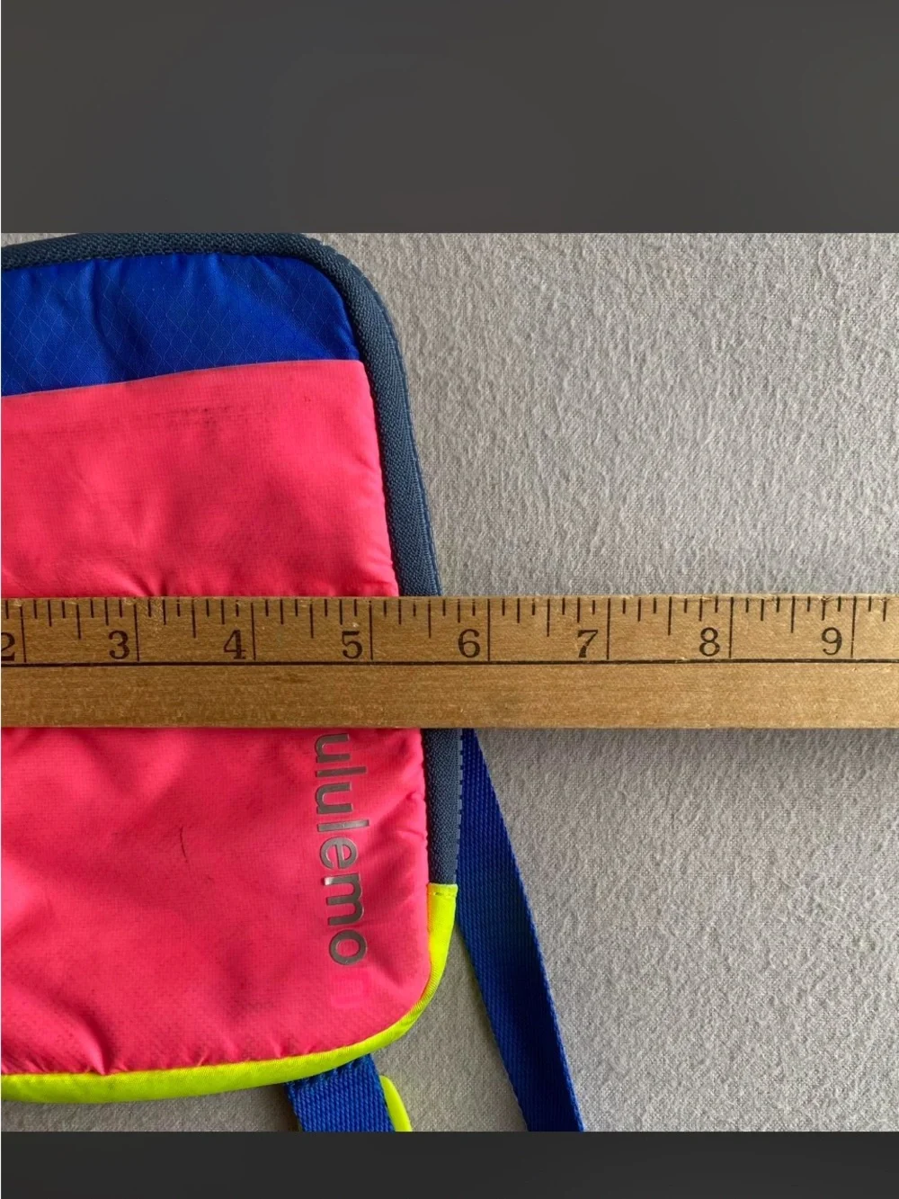Lululemon Bright Colorblock Crossbody Pouch - Pink & Blue - Picture 4 of 7